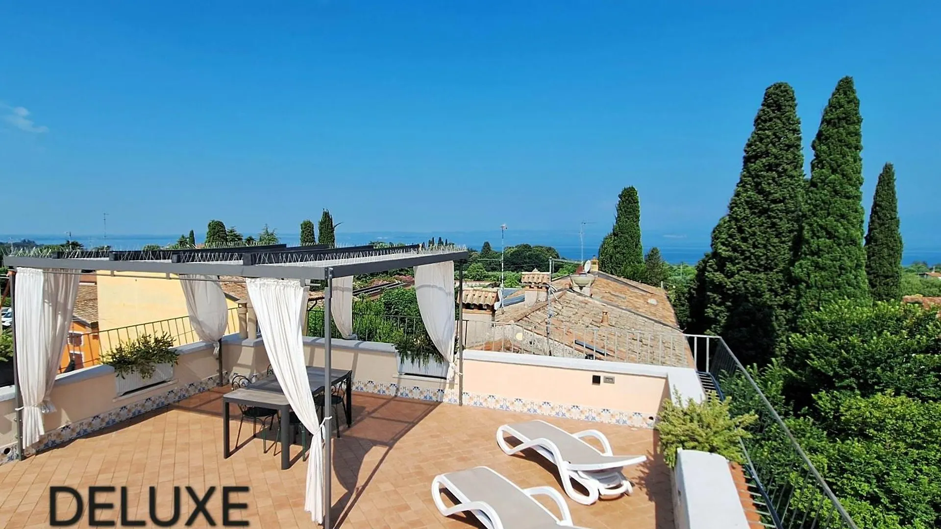 Attico Deluxe Vista Lago - Al Glicine Apartments Lazise