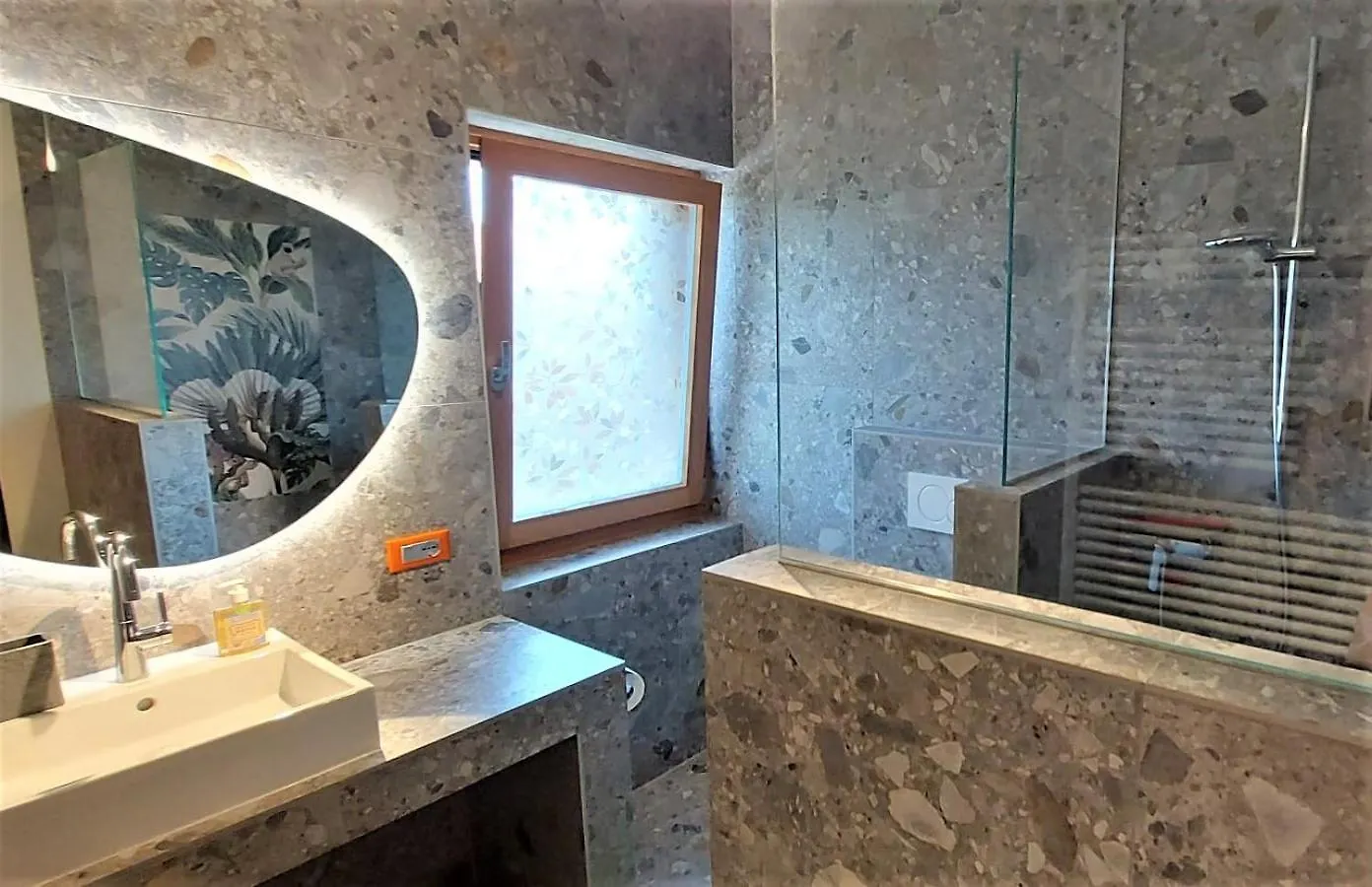 Attico Deluxe Vista Lago - Al Glicine Apartments Lazise Italy